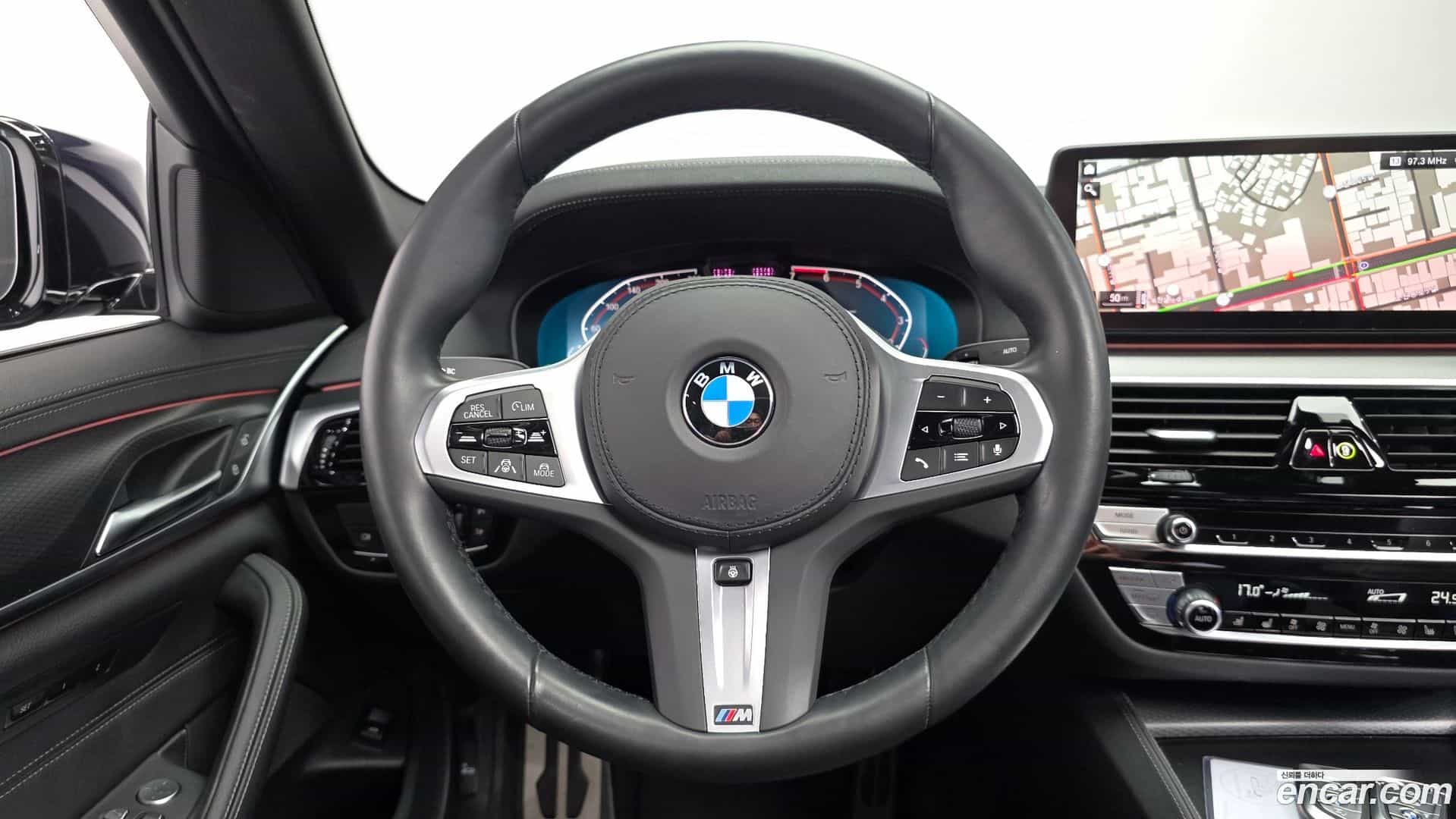 5-Series BMW 2023.5-OPTION-017