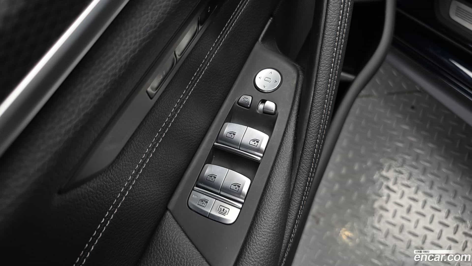 5-Series BMW 2023.5-OPTION-043