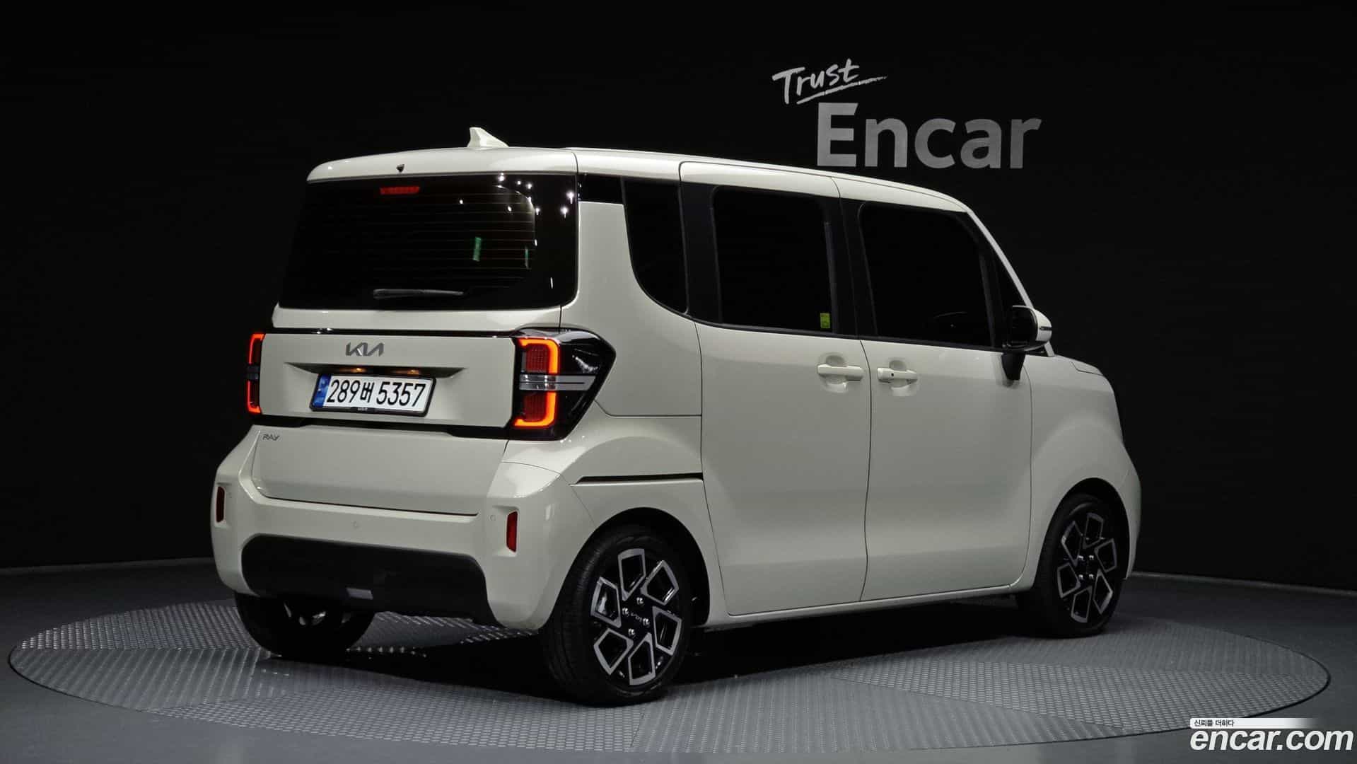 RAY Kia 2024.4-OUTER-002