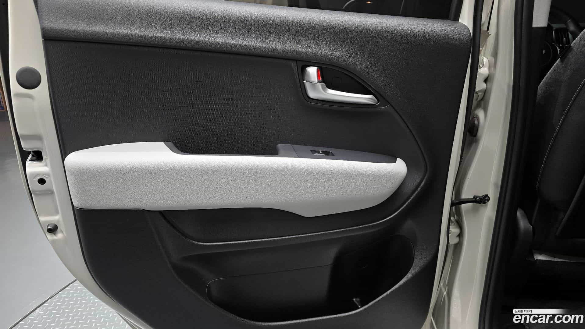 RAY Kia 2024.4-INNER-035