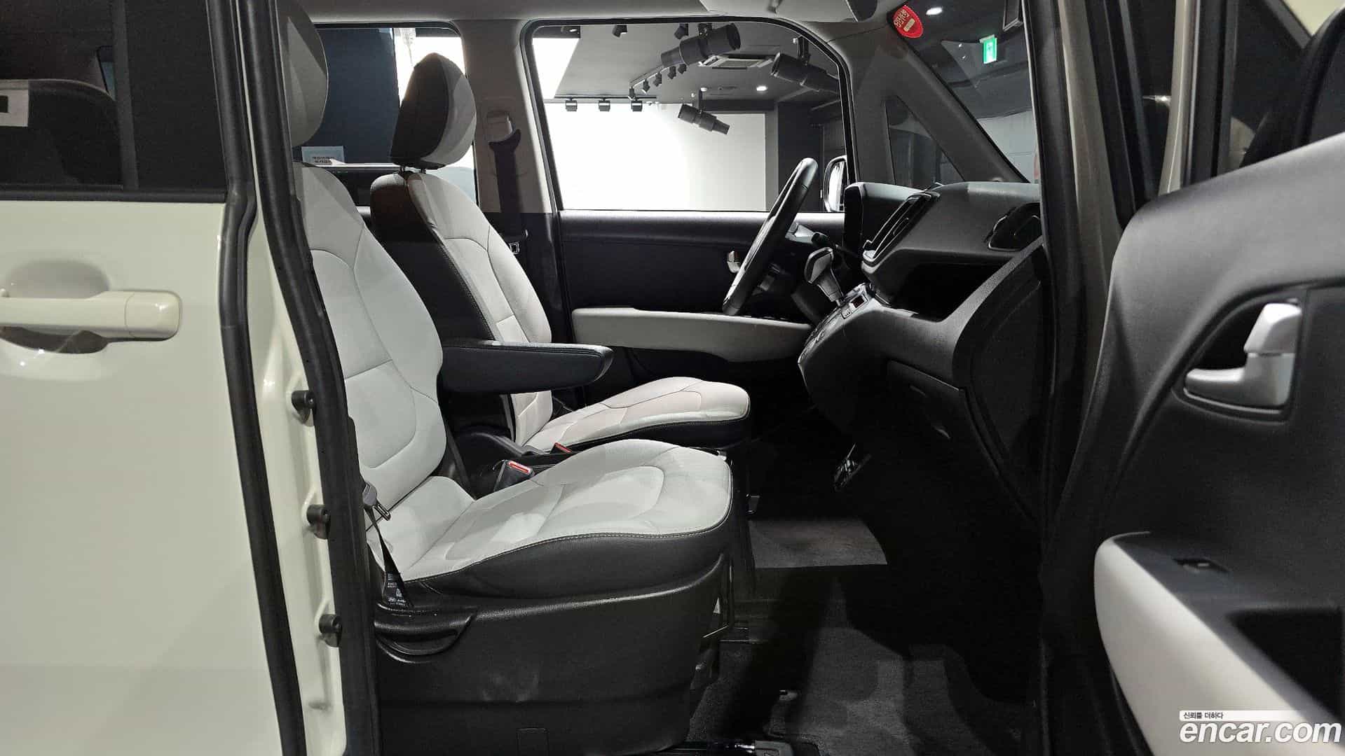 RAY Kia 2024.4-INNER-036