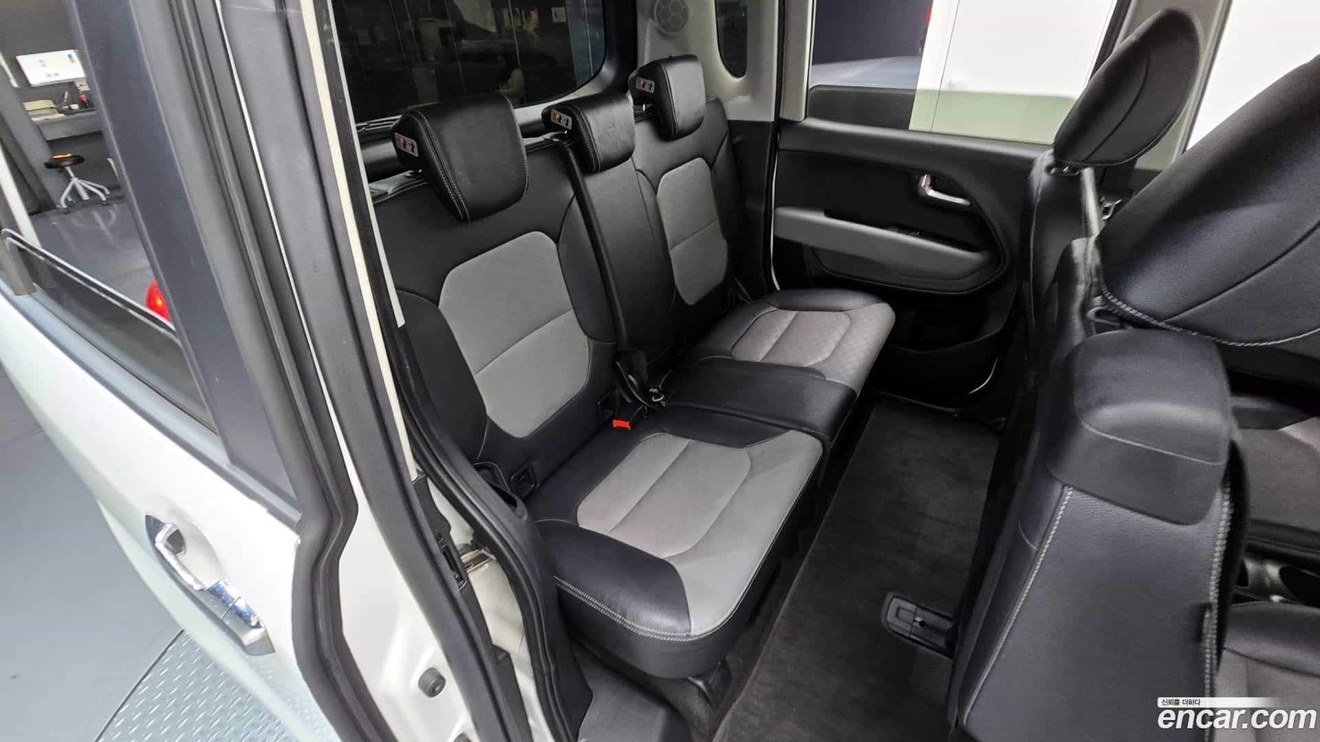 RAY Kia 2018.6-OPTION-015