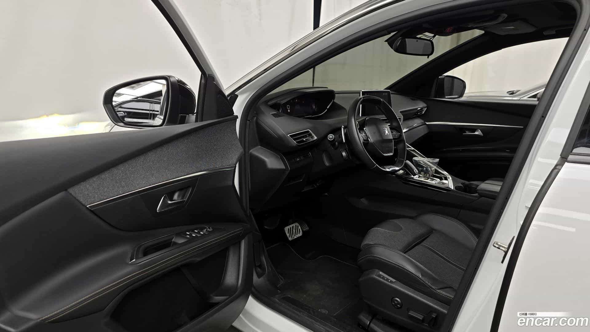 3008 Peugeot 2020.6-INNER-010