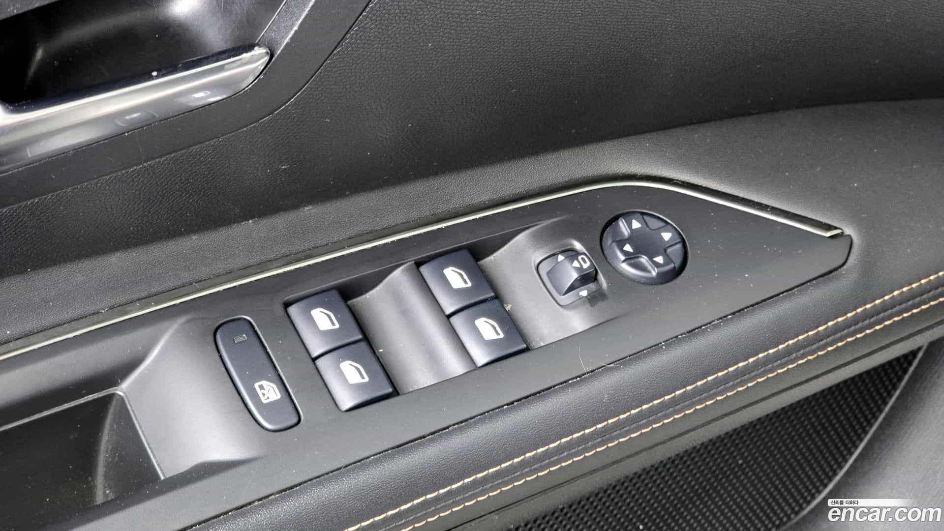3008 Peugeot 2020.6-OPTION-043