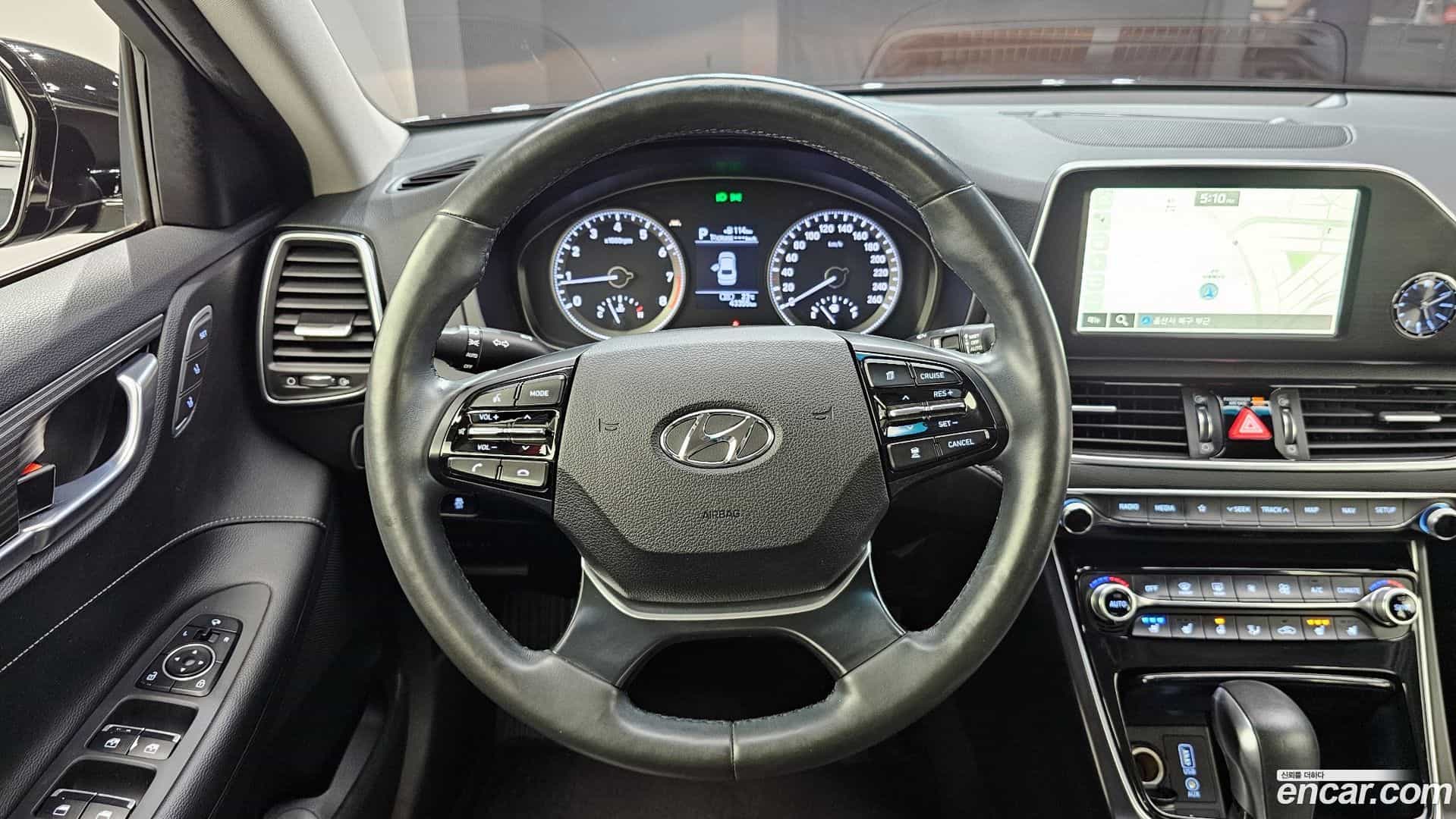 Grandeur Hyundai 2019.4-OPTION-017