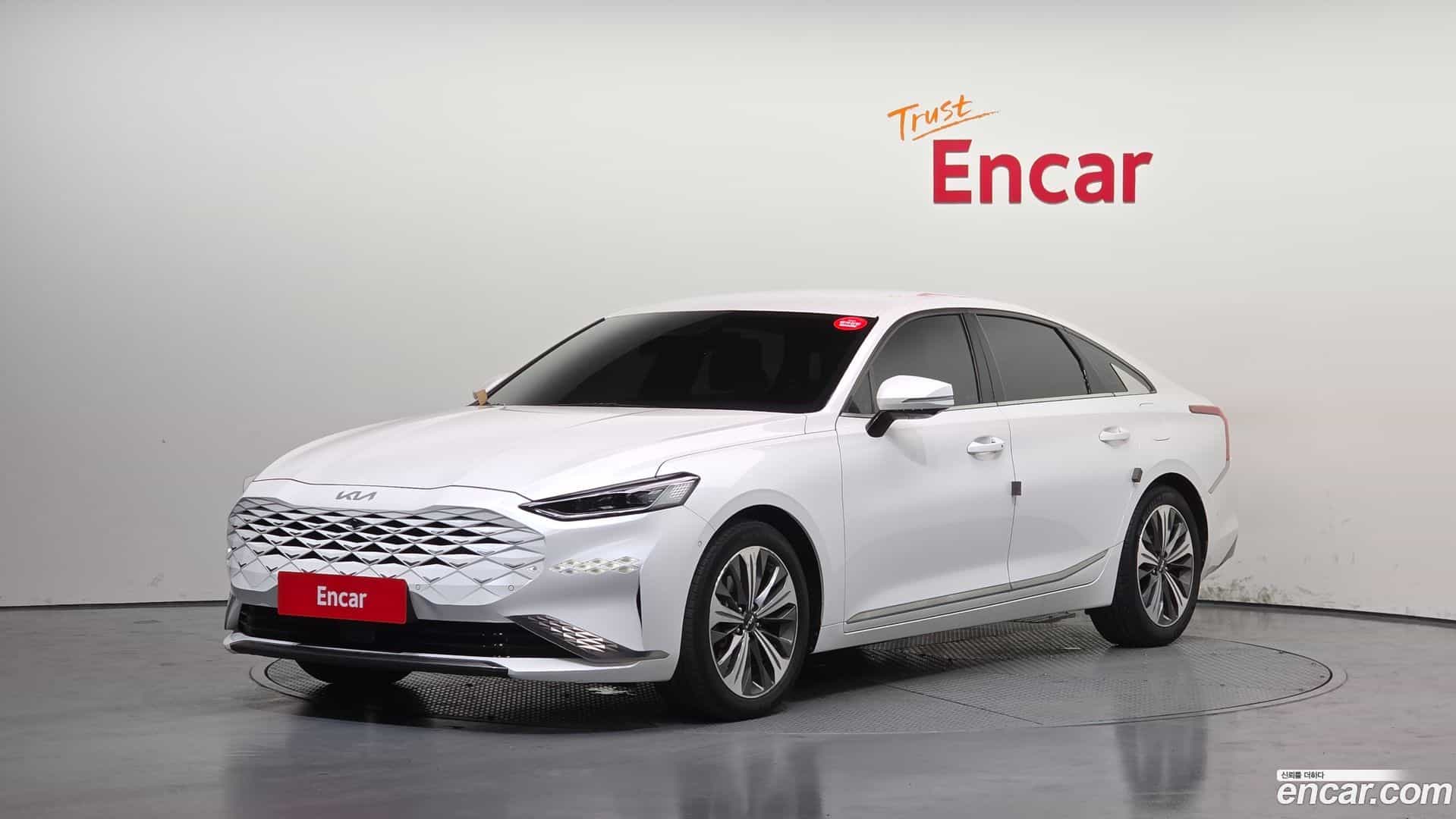 K8 Kia 2022.4-OUTER-001