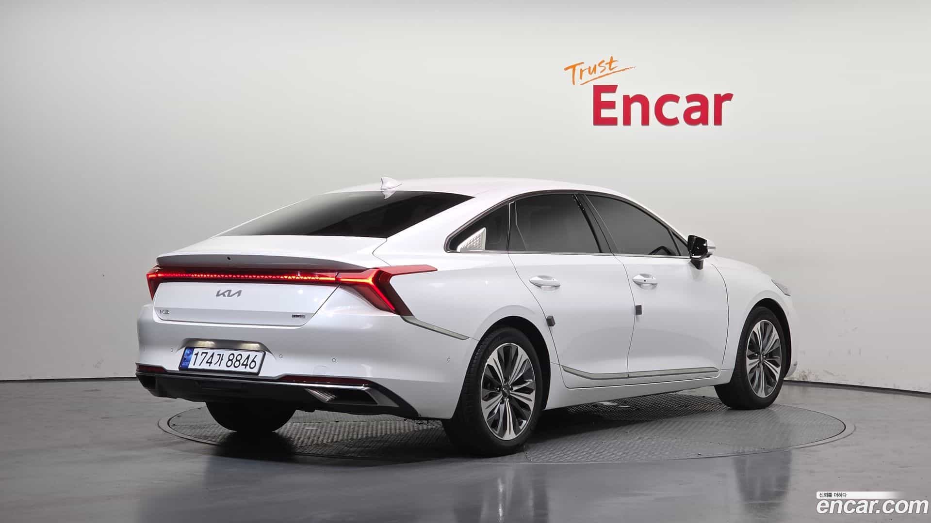 K8 Kia 2022.4-OUTER-002
