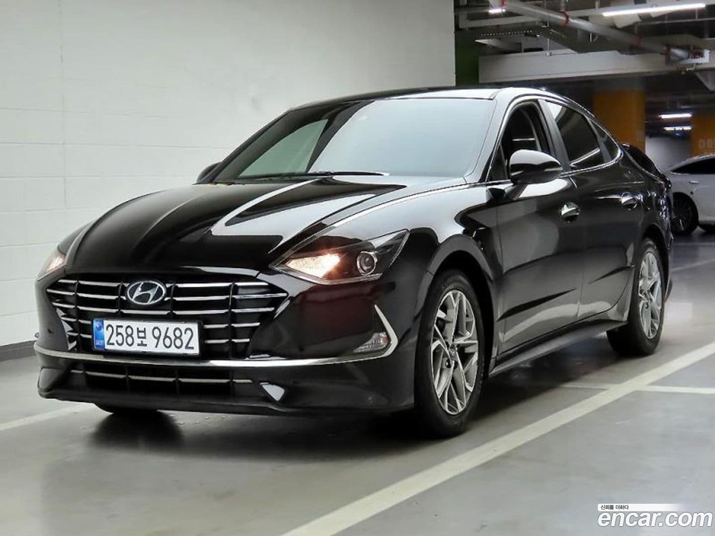 Main__Slider__Photo:Sonata Hyundai 2021.3-0