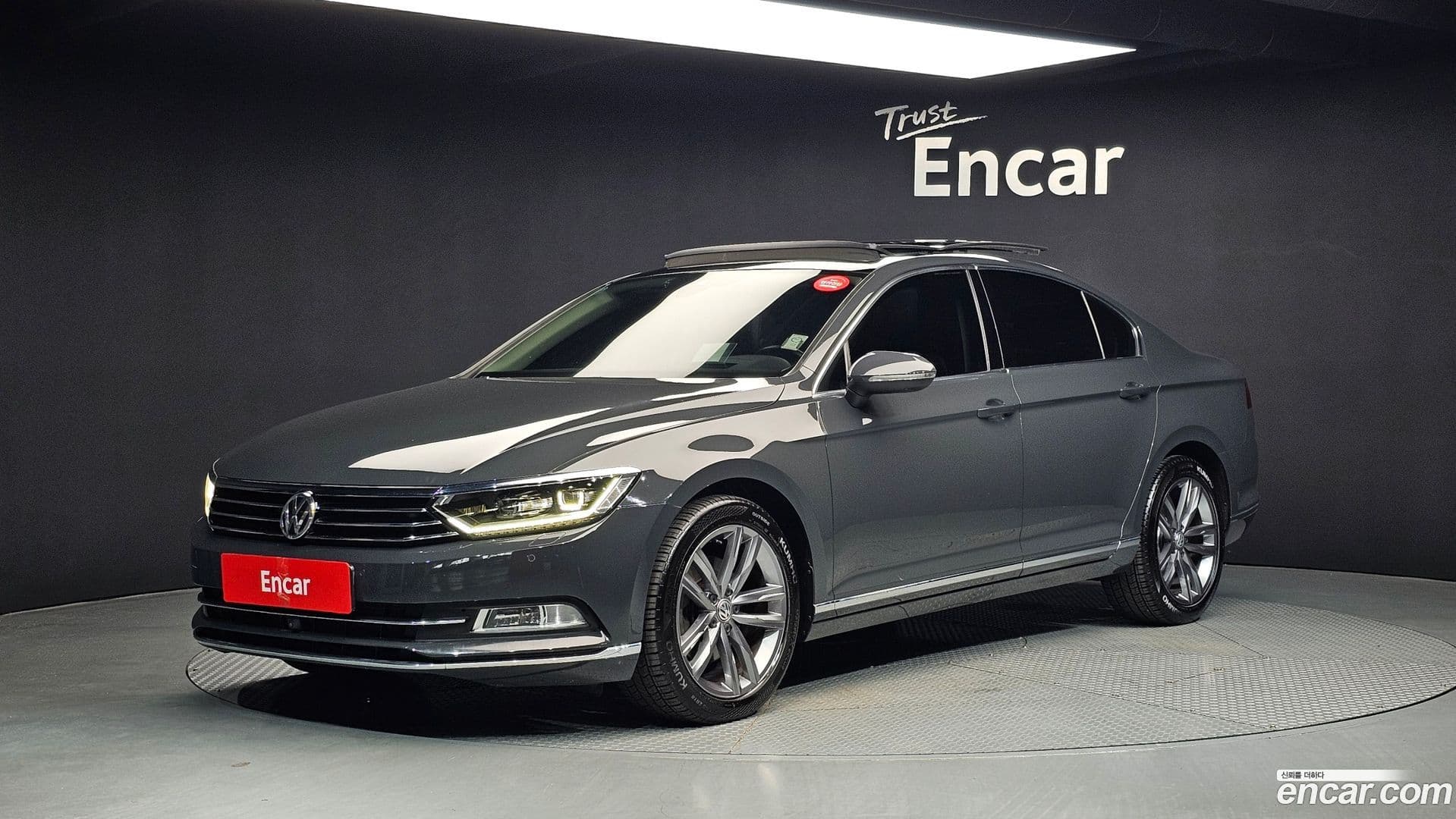 Main__Slider__Photo:Passat Volkswagen 2018.2-0