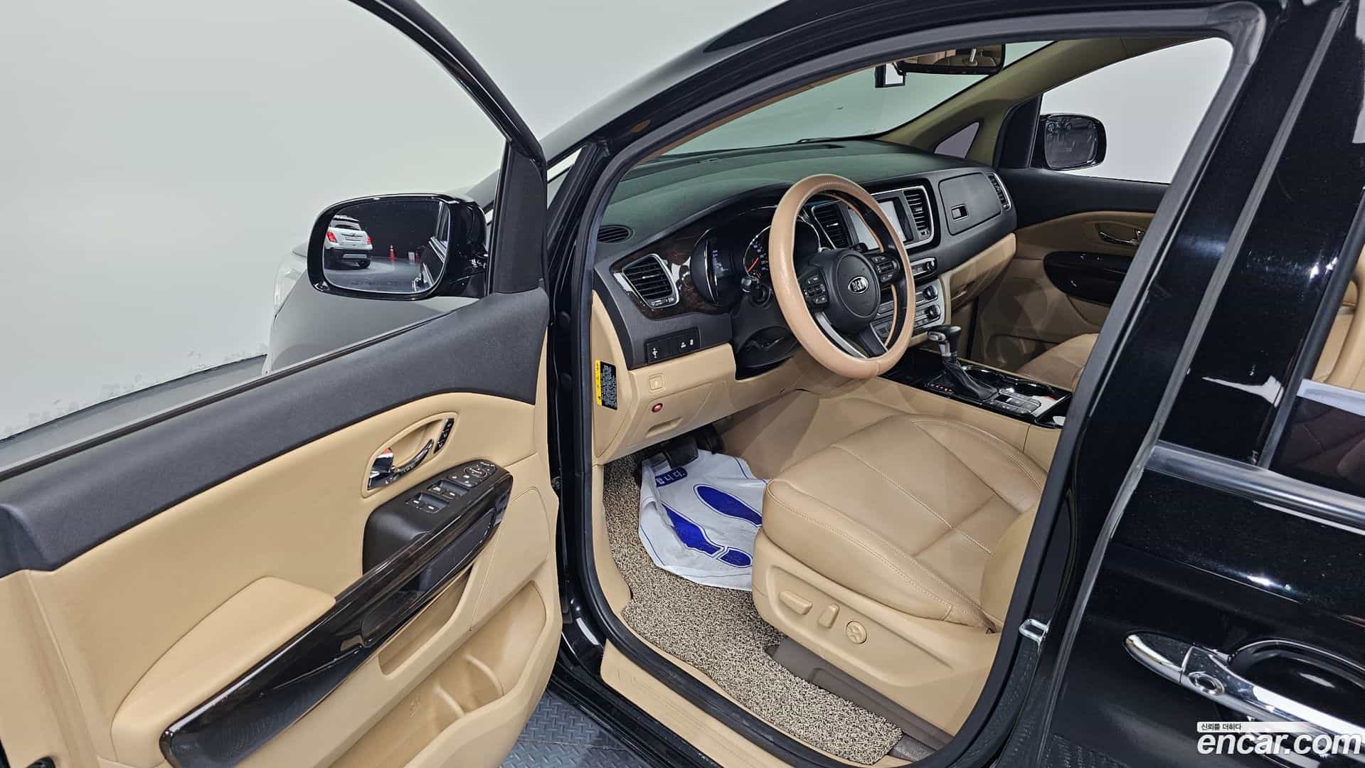 Canival Kia 2019.4-INNER-010