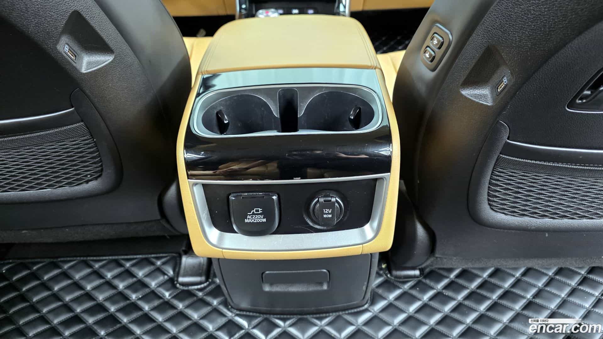 Canival Kia 2021.7-OPTION-023