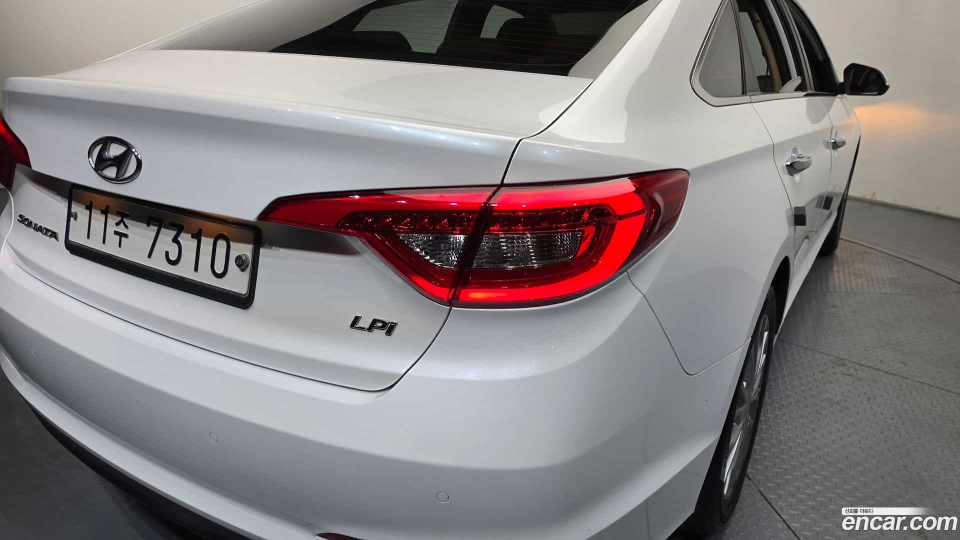 Sonata Hyundai 2015.7-OUTER-033