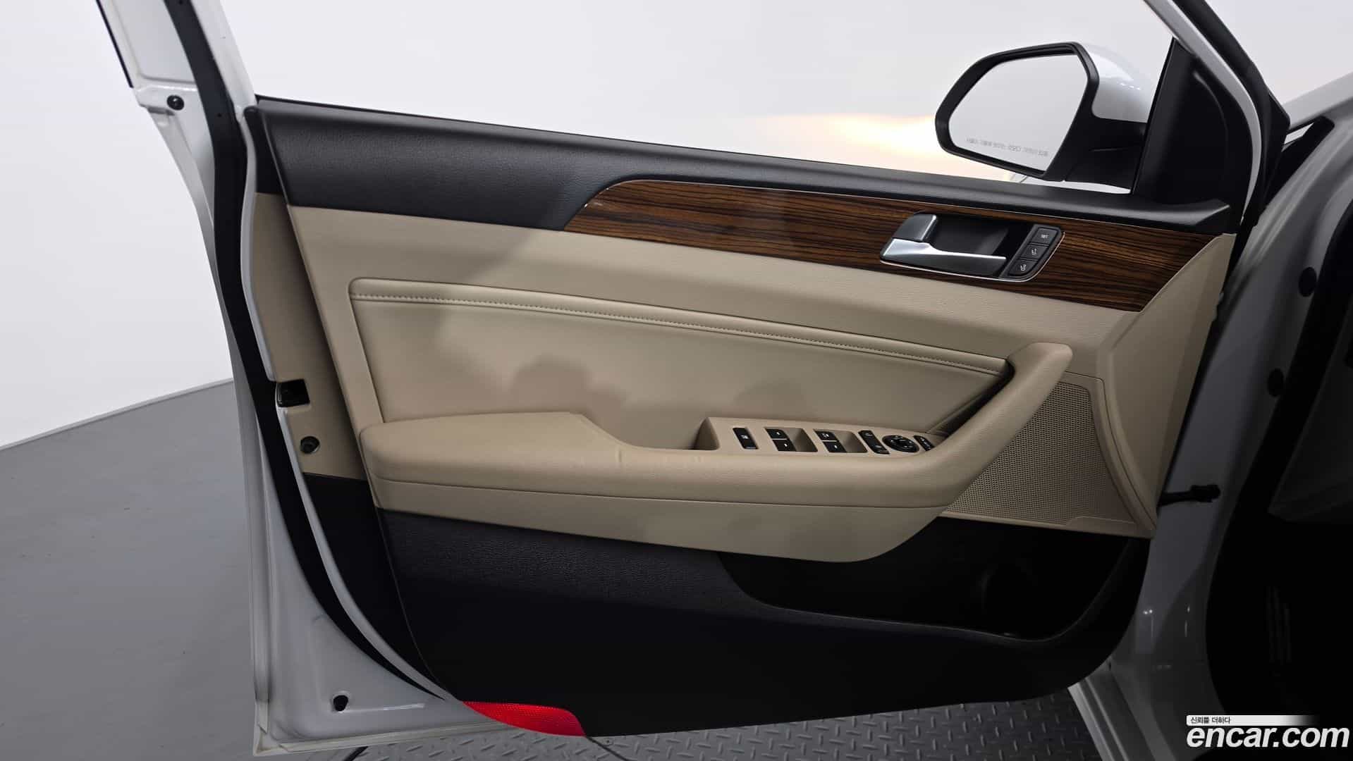 Sonata Hyundai 2015.7-INNER-034
