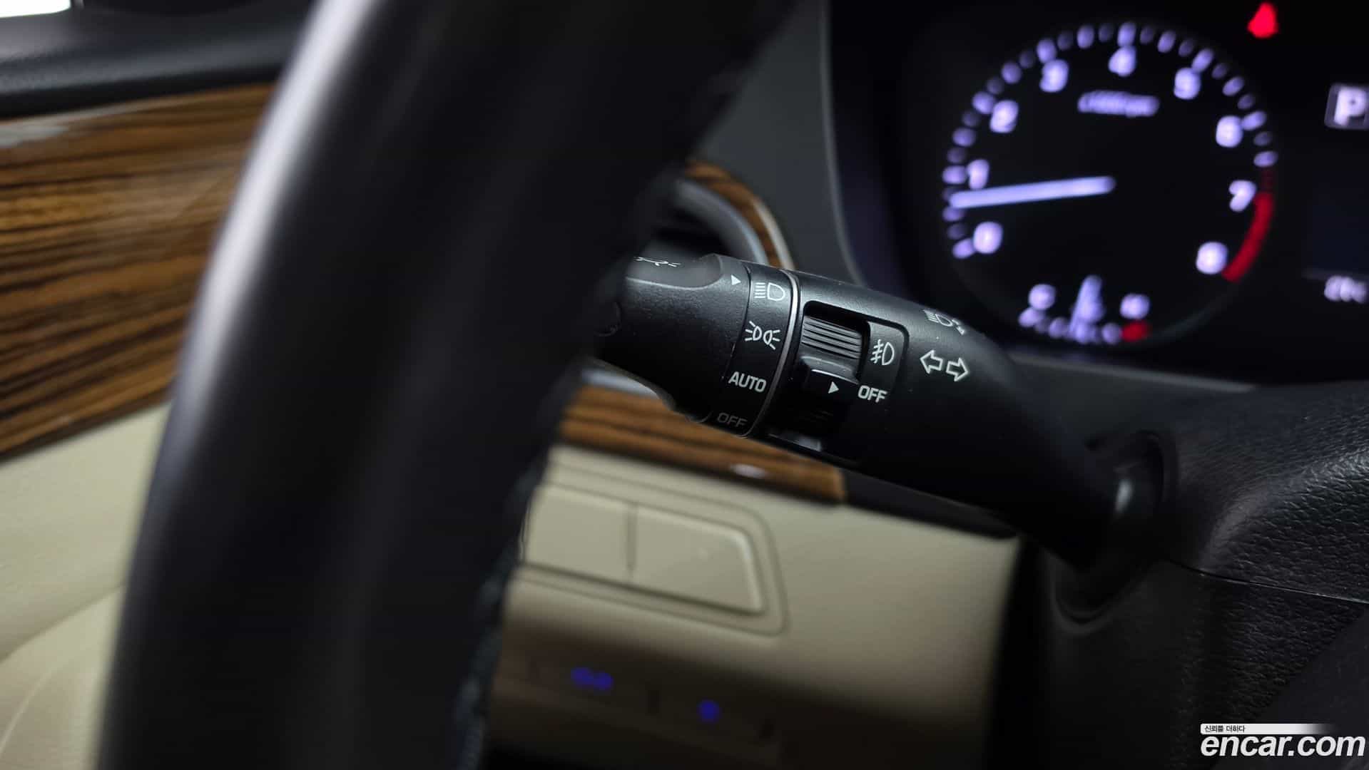 Sonata Hyundai 2015.7-OPTION-045