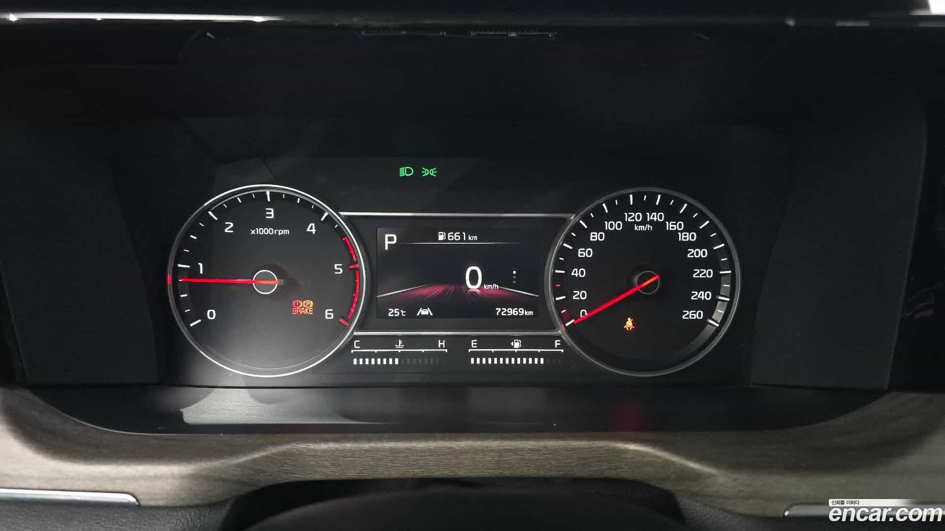 Sorento Kia 2022.1-INNER-008