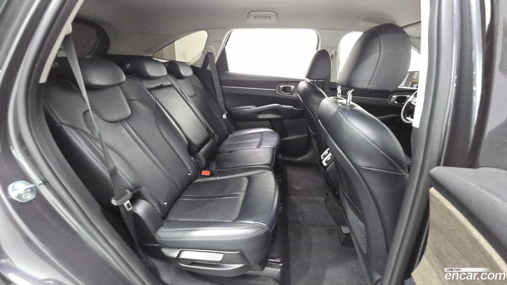 Sorento Kia 2022.1-OPTION-016