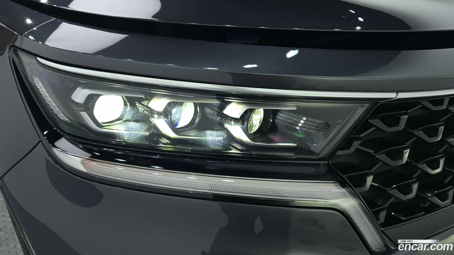 Sorento Kia 2022.1-OUTER-032