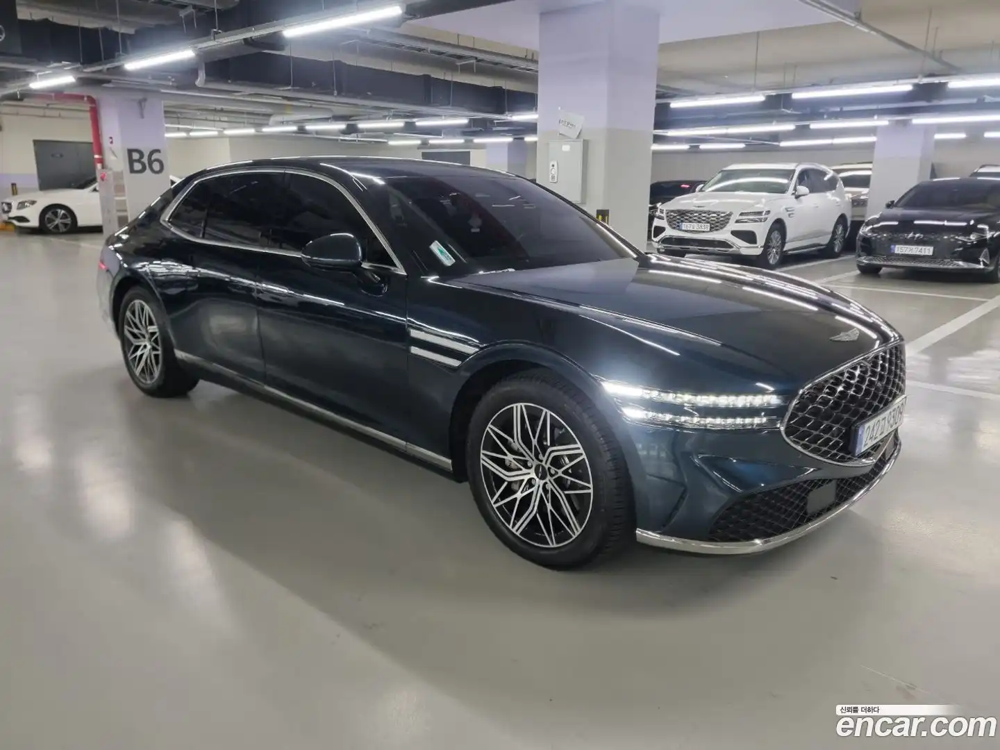 G90 Genesis 2022.5-OUTER-002