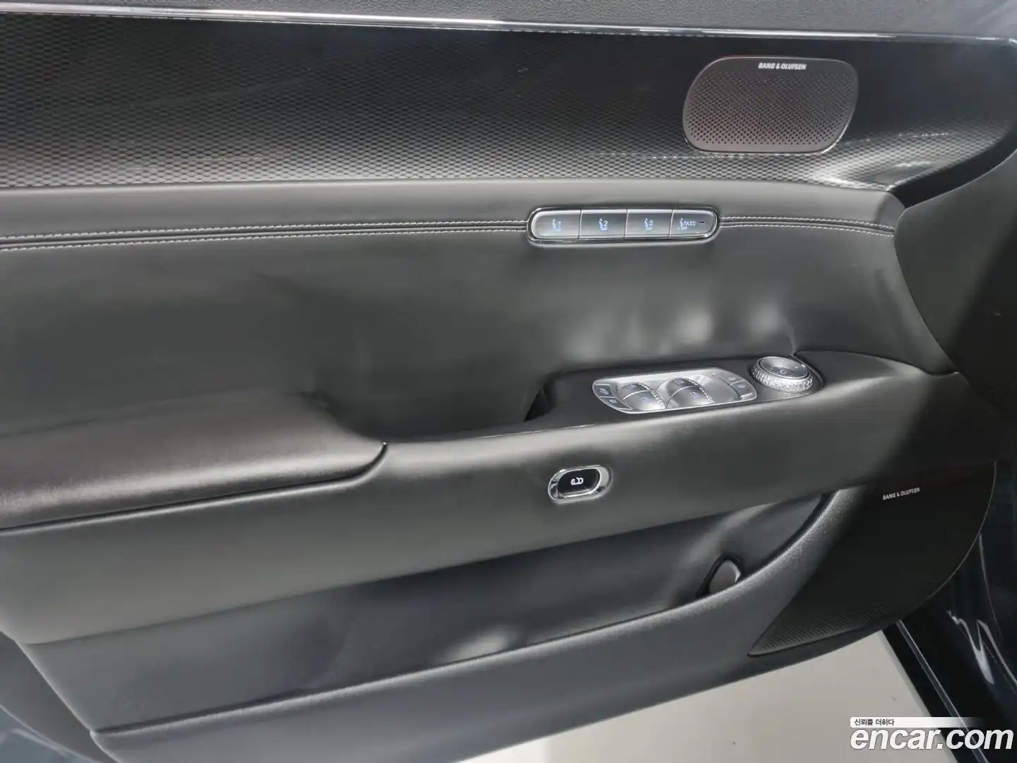 G90 Genesis 2022.5-OPTION-016