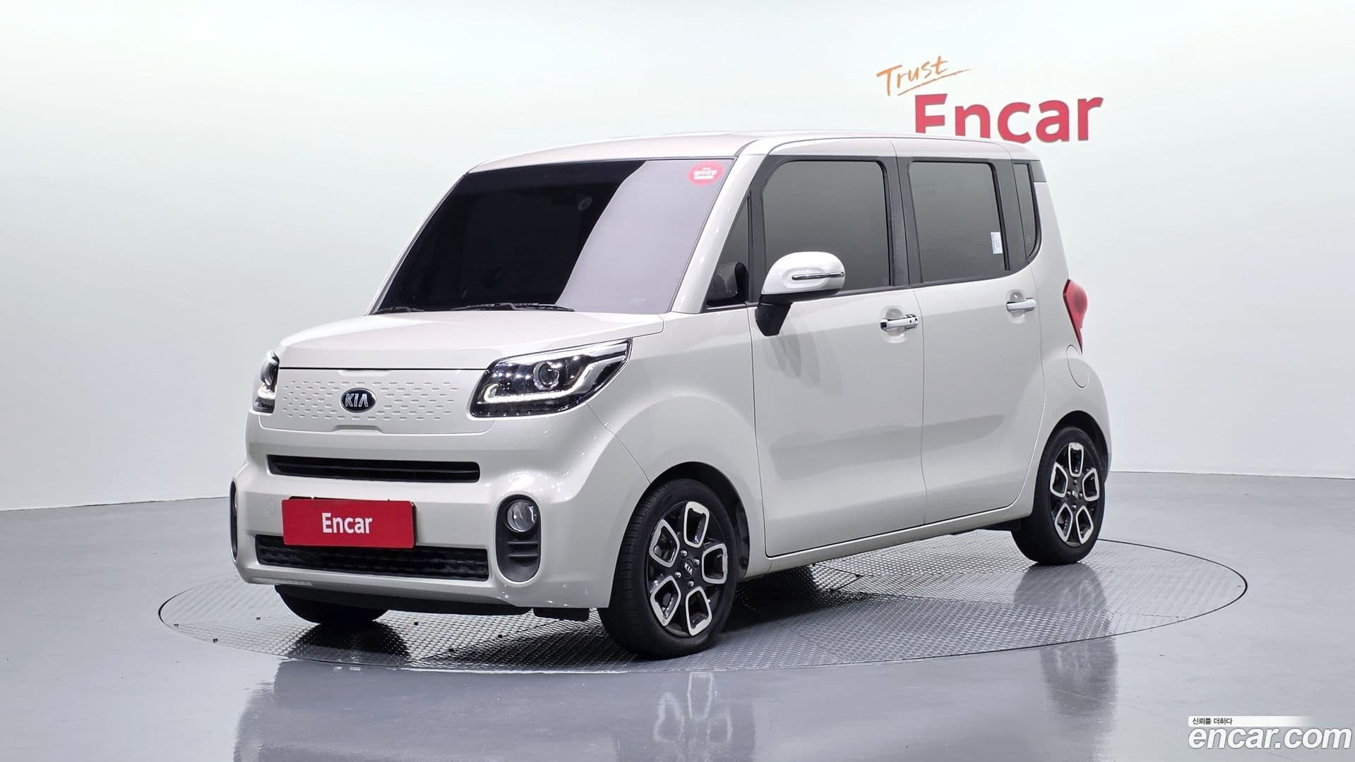 Main__Slider__Photo:RAY Kia 2018.10-0
