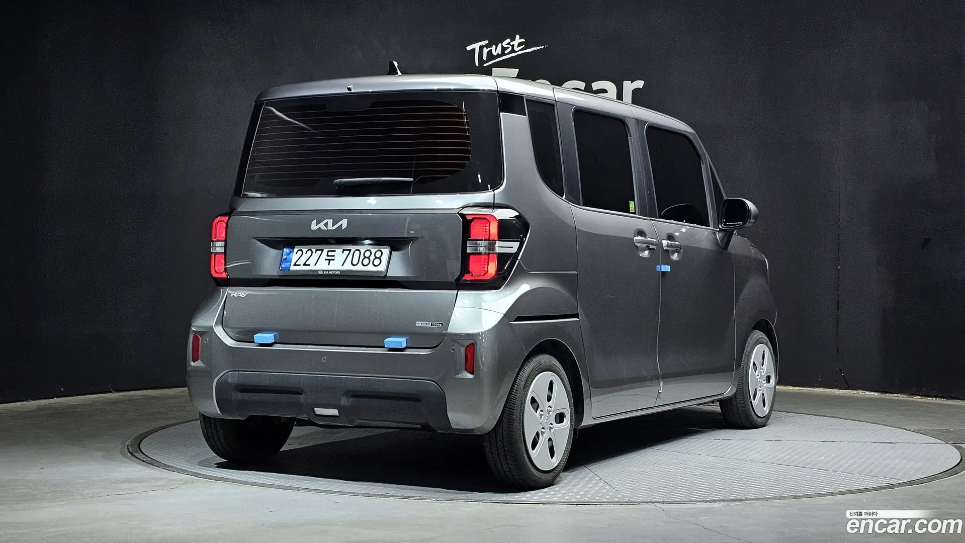 Main__Slider__Photo:RAY Kia 2023.7-1
