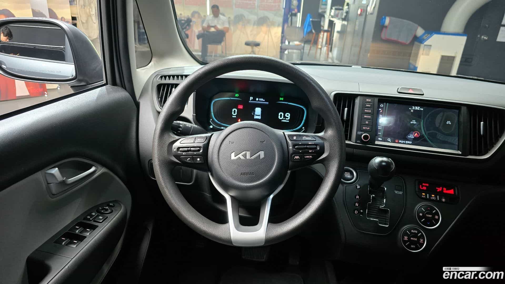 RAY Kia 2023.7-OPTION-017