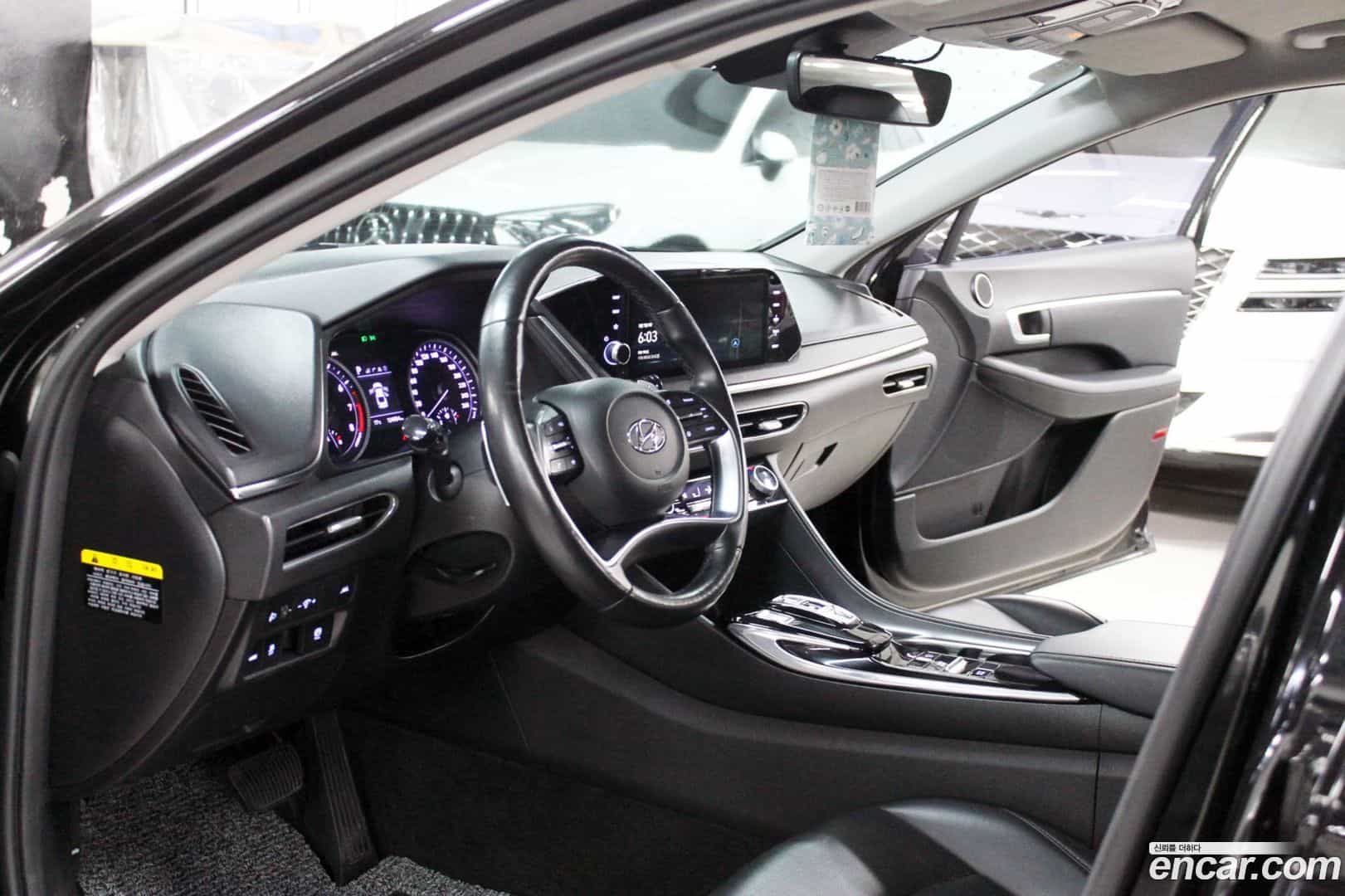 Sonata Hyundai 2019.4-INNER-008