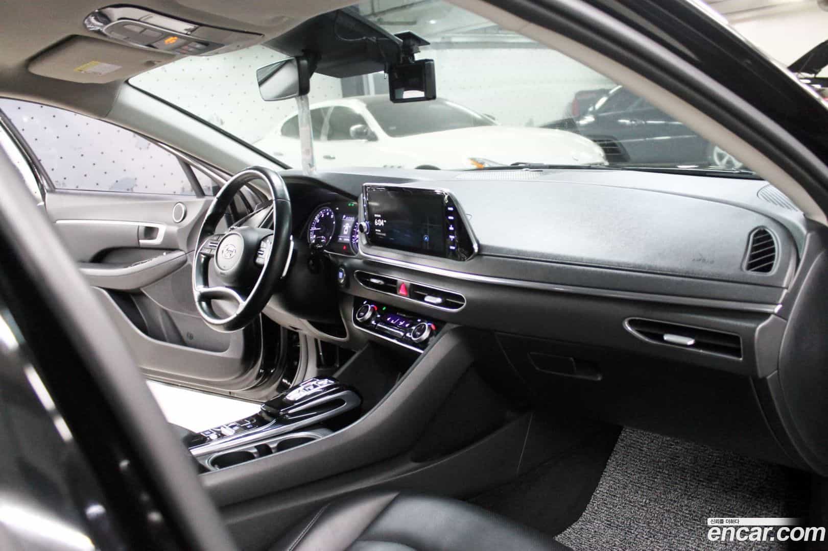 Sonata Hyundai 2019.4-INNER-010