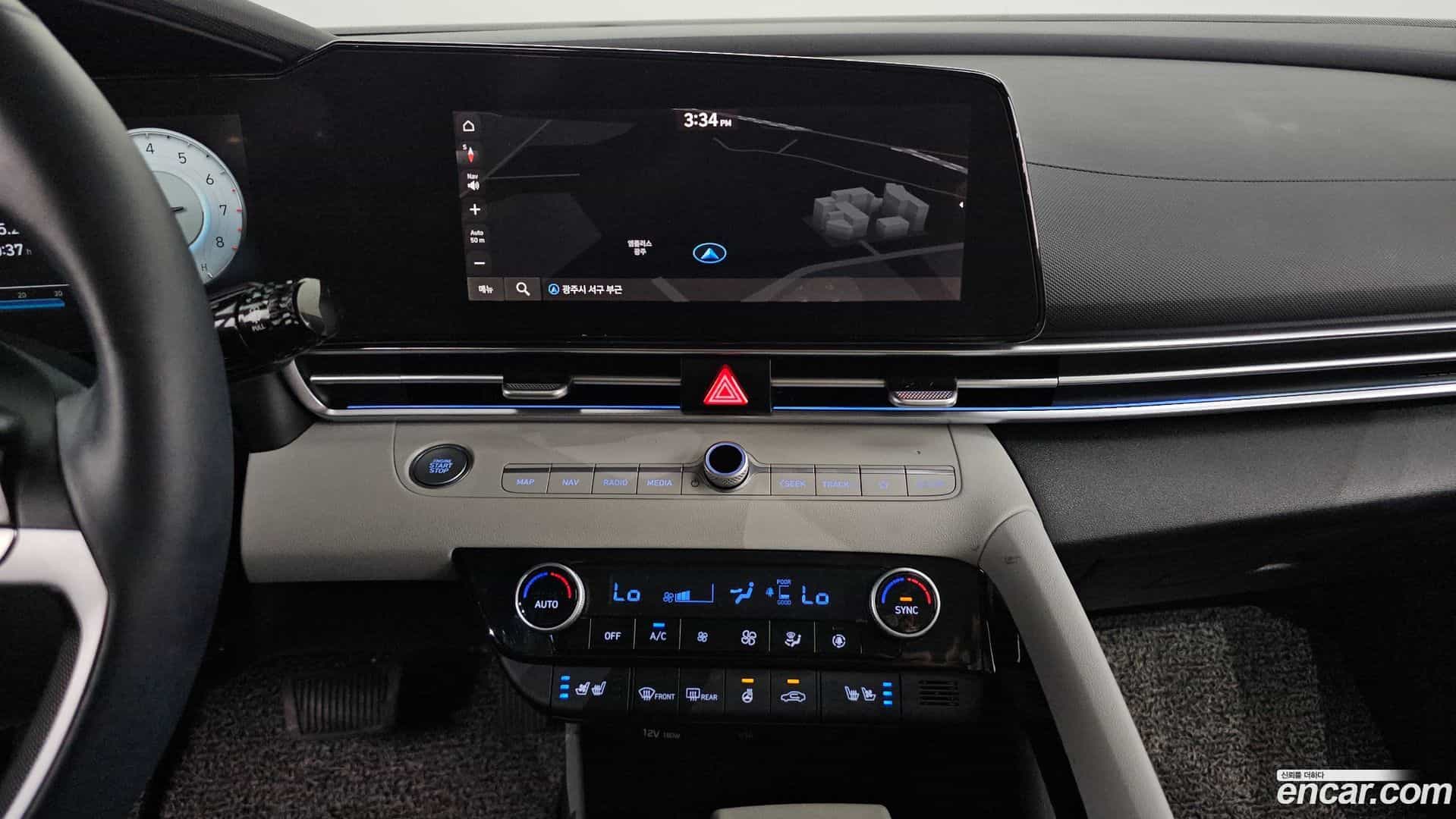 AVANTE Hyundai 2021.3-OPTION-016