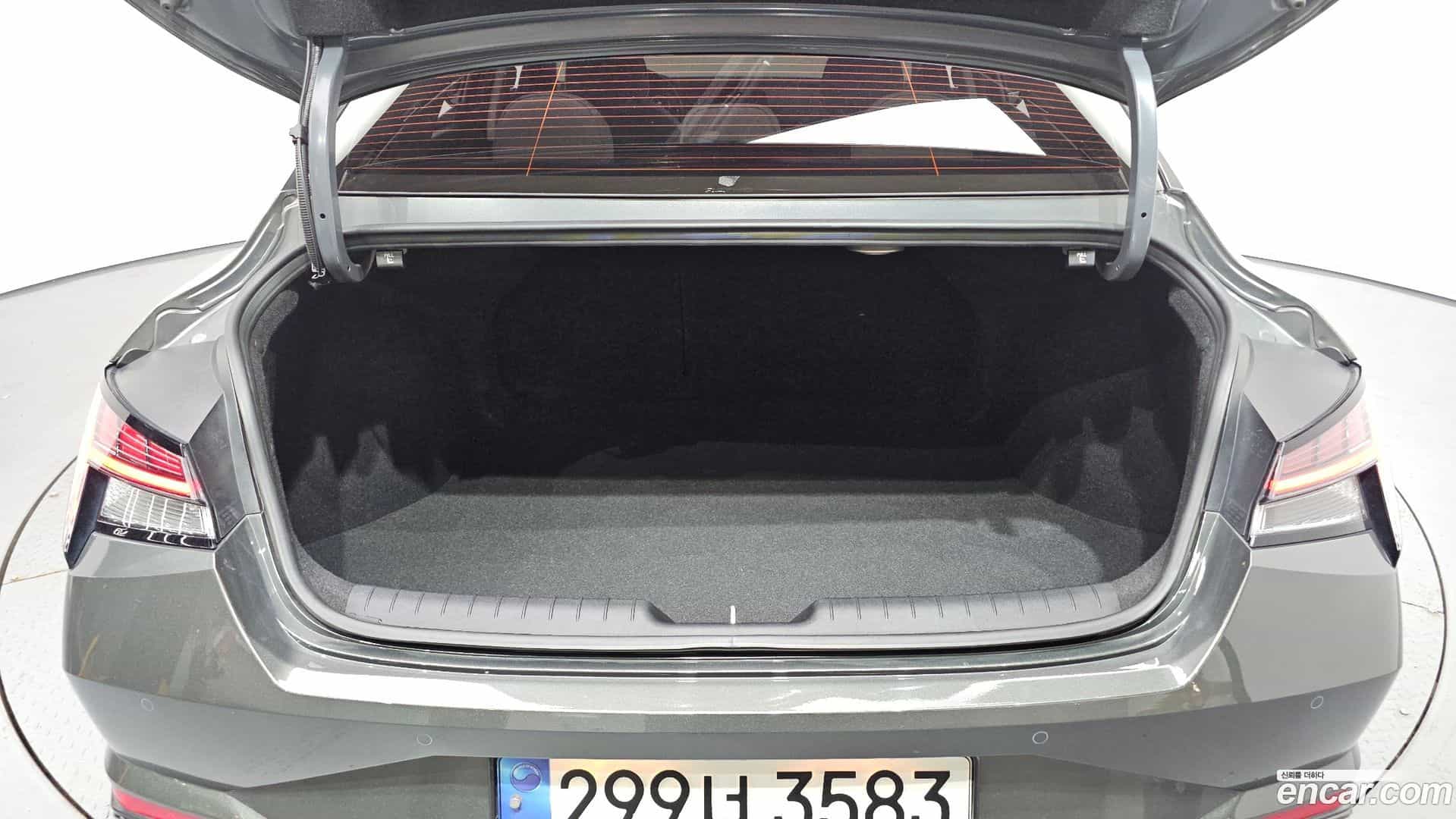 AVANTE Hyundai 2021.3-OPTION-024