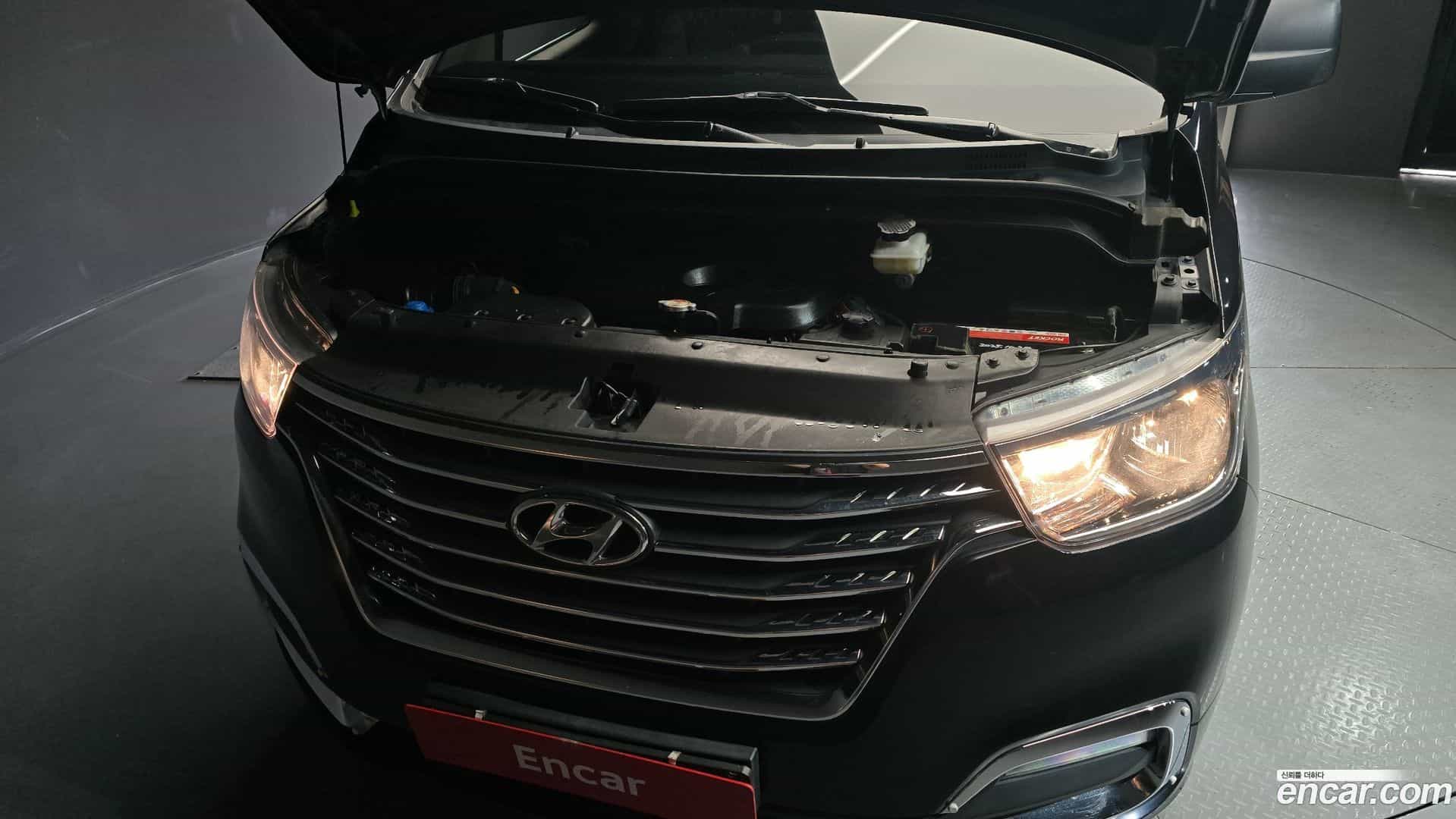 Starex Hyundai 2019.4-OUTER-006