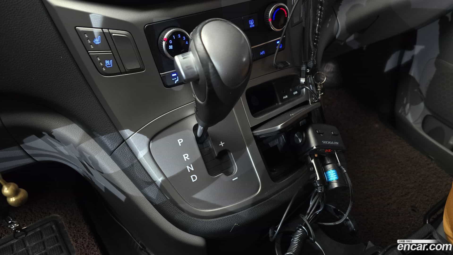 Starex Hyundai 2019.4-INNER-009