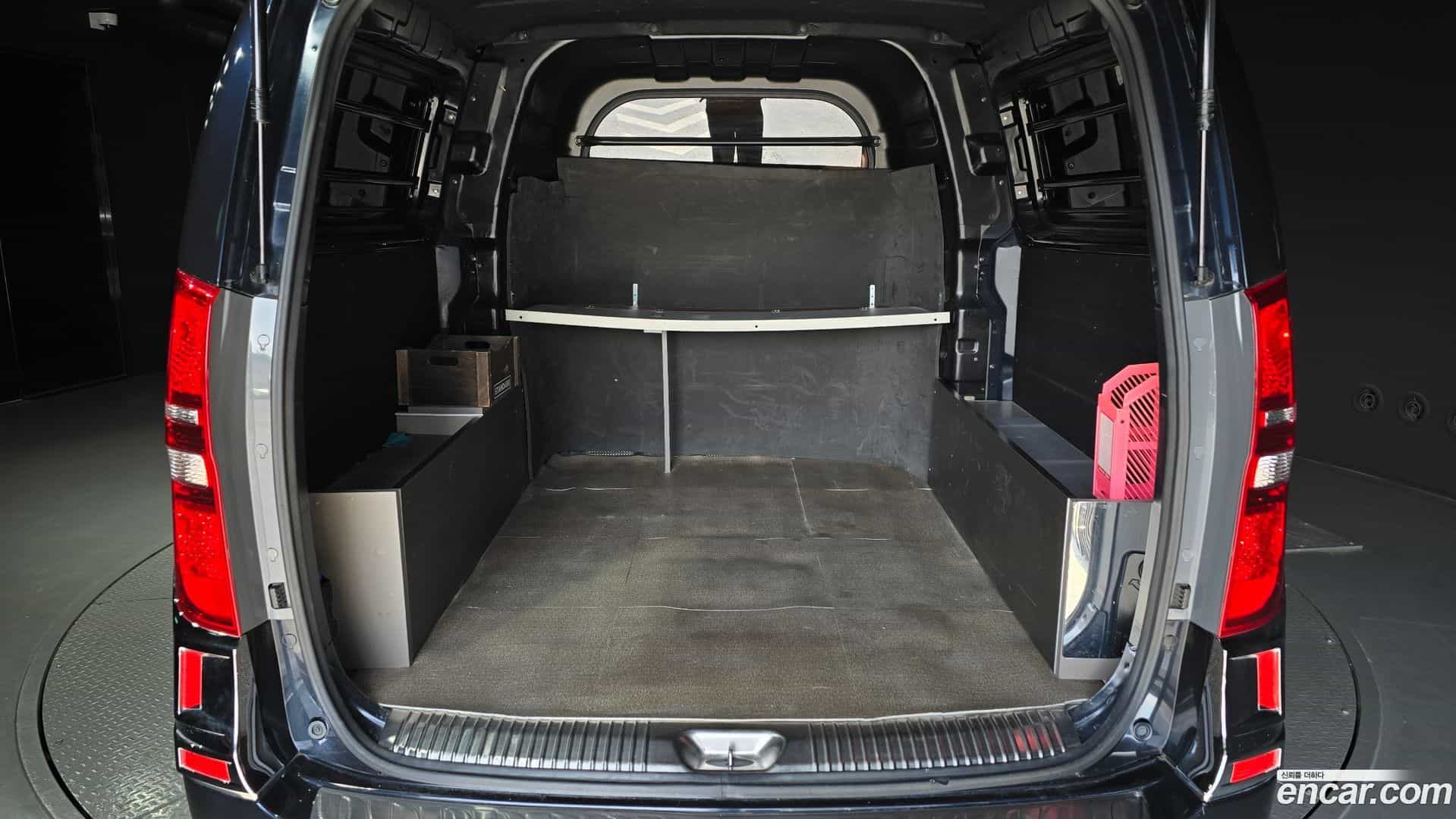 Starex Hyundai 2019.4-OPTION-024