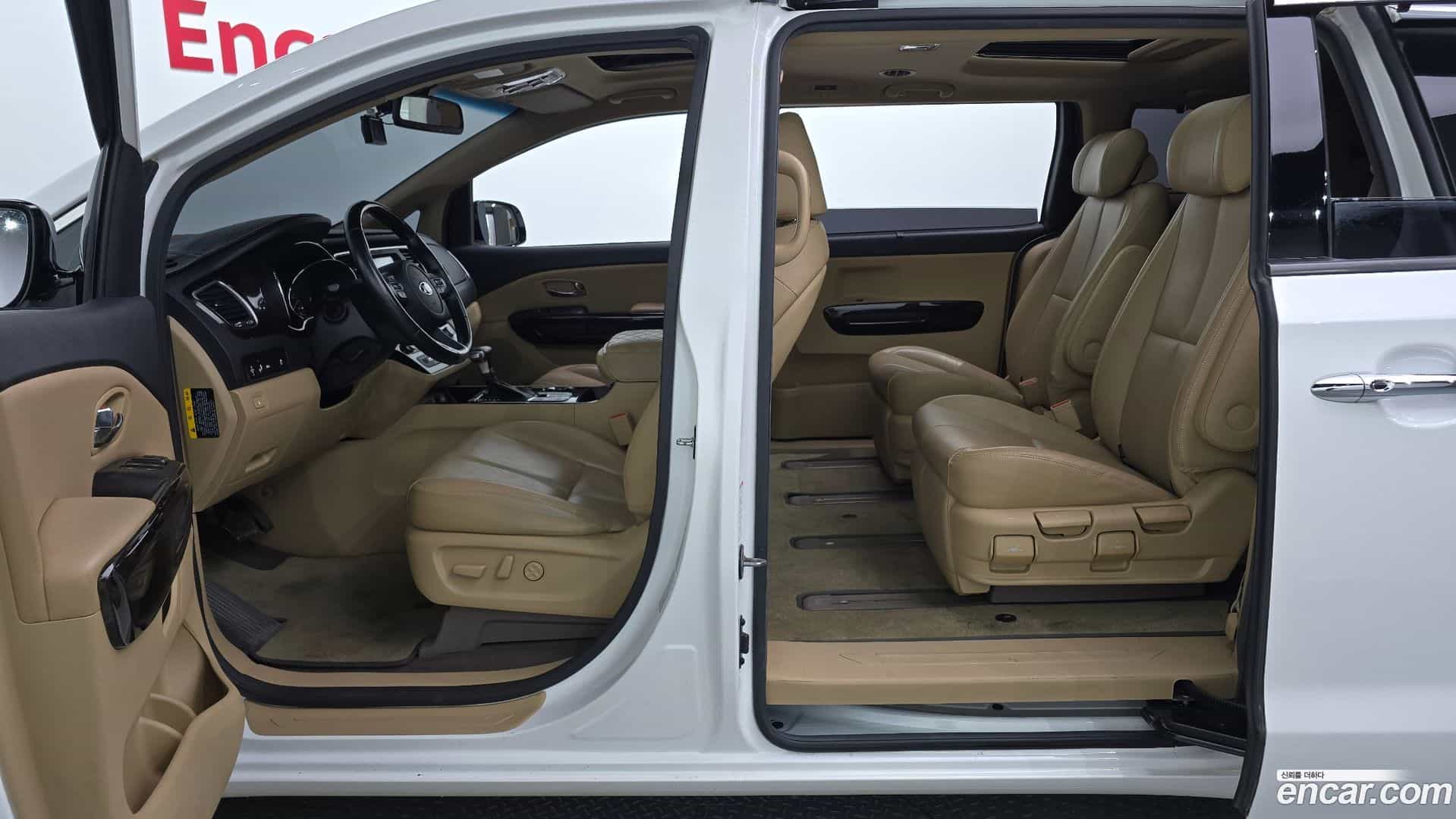 Canival Kia 2019.2-INNER-010