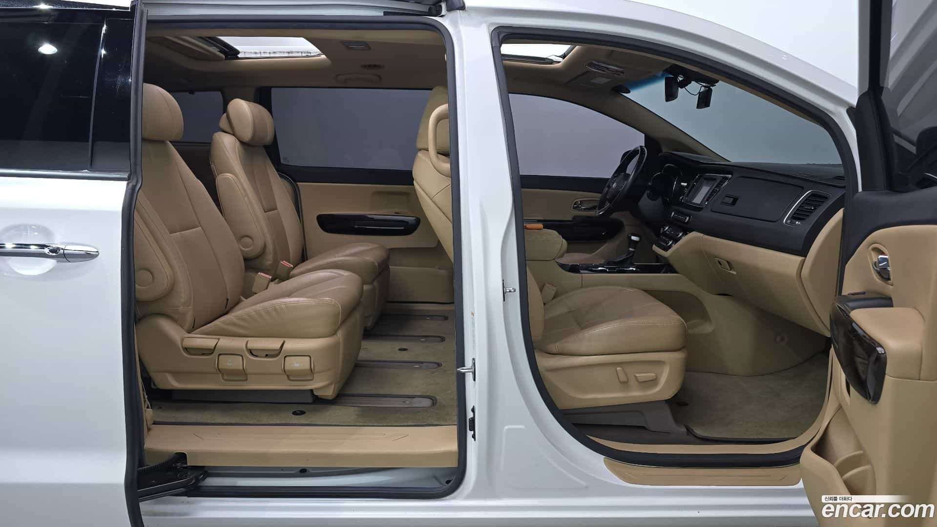 Canival Kia 2019.2-OPTION-015