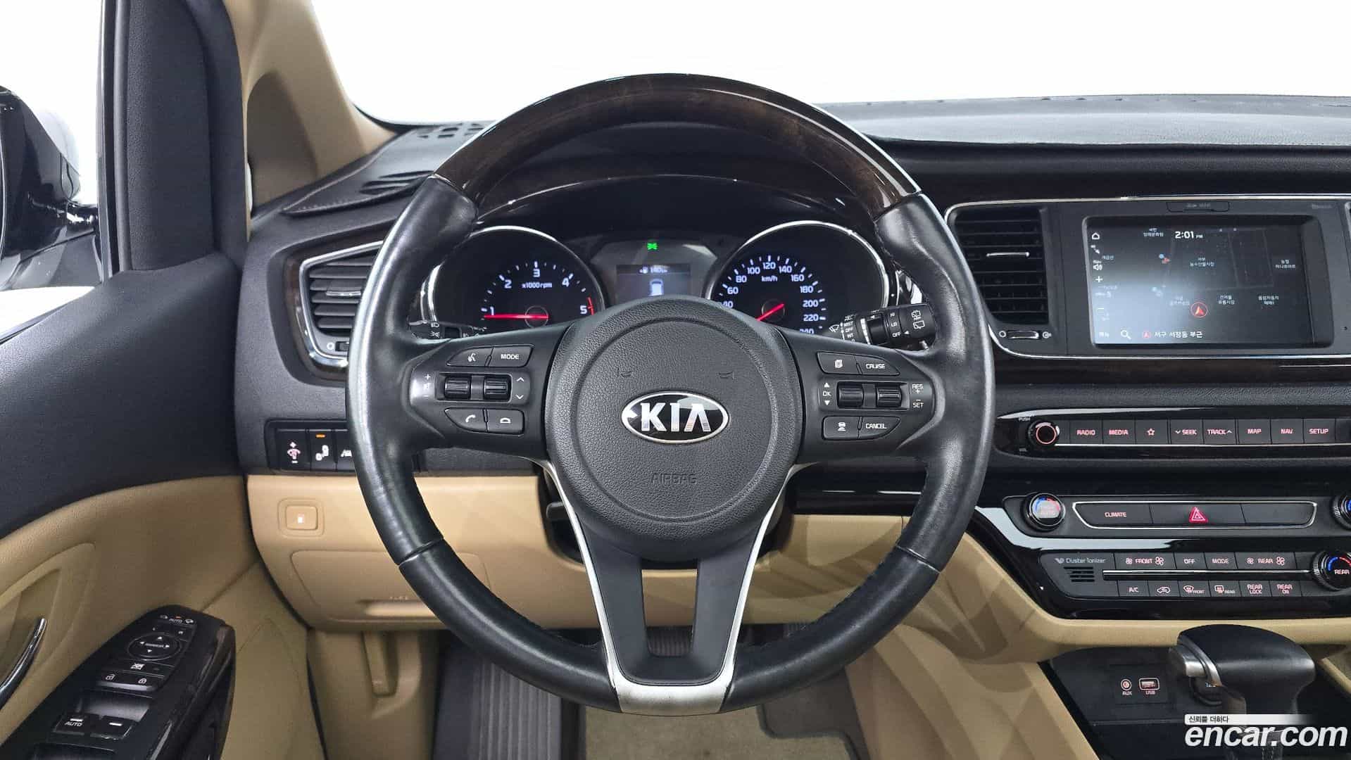 Canival Kia 2019.2-OPTION-017