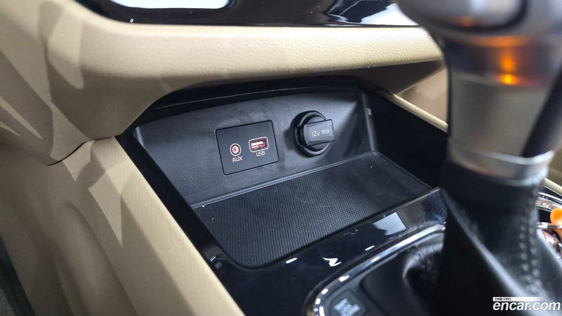 Canival Kia 2019.2-OPTION-045
