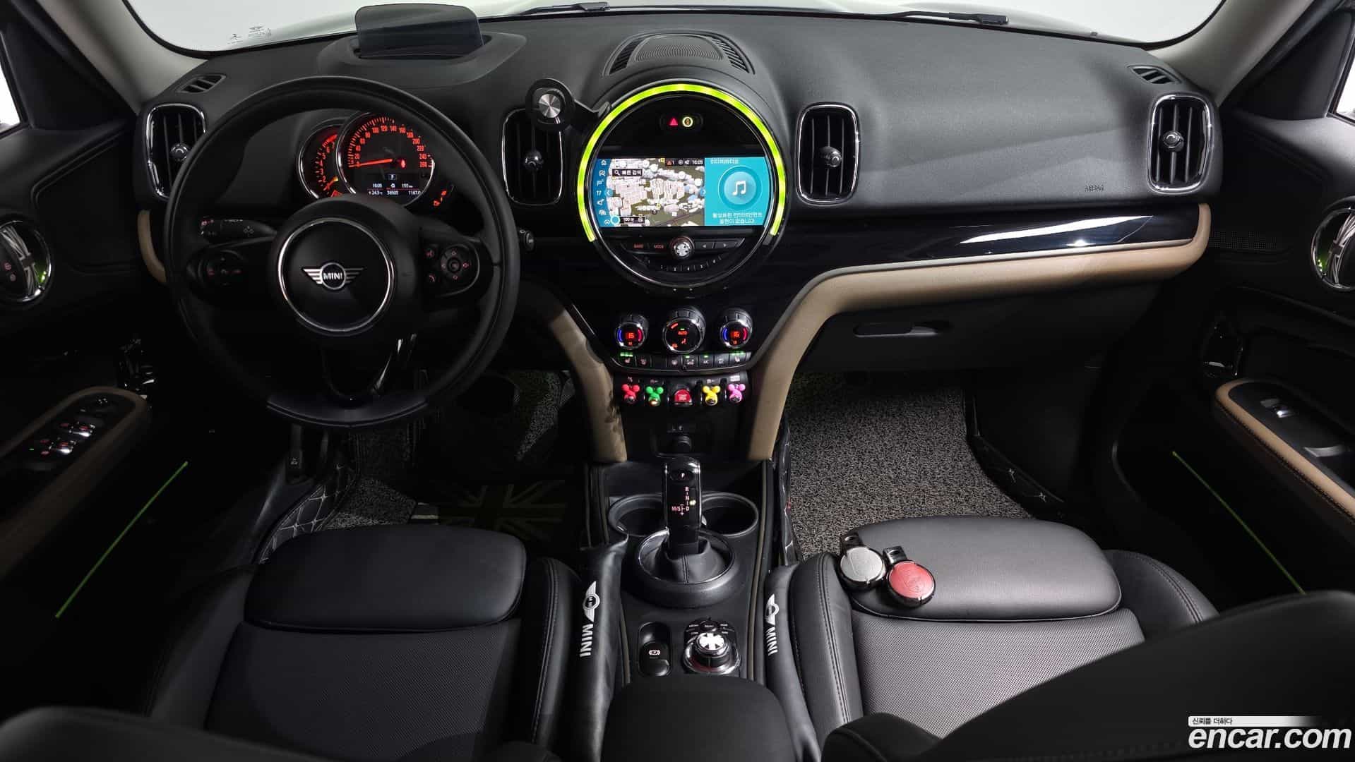 Countryman Mini 2020.4-INNER-007