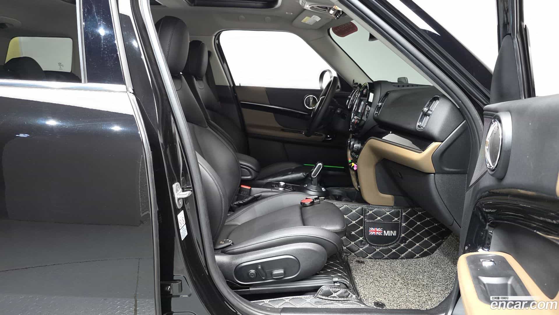 Countryman Mini 2020.4-INNER-036