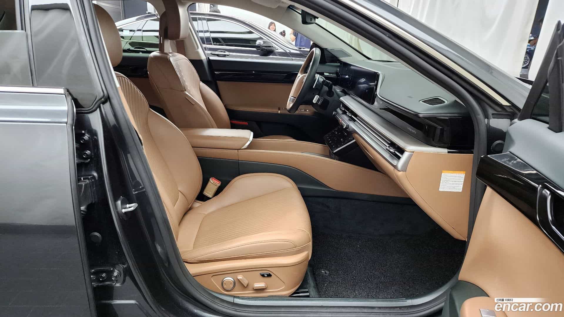 Grandeur Hyundai 2024.4-OPTION-015
