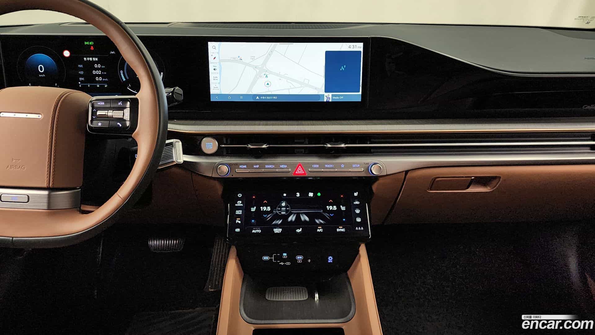 Grandeur Hyundai 2024.4-OPTION-018