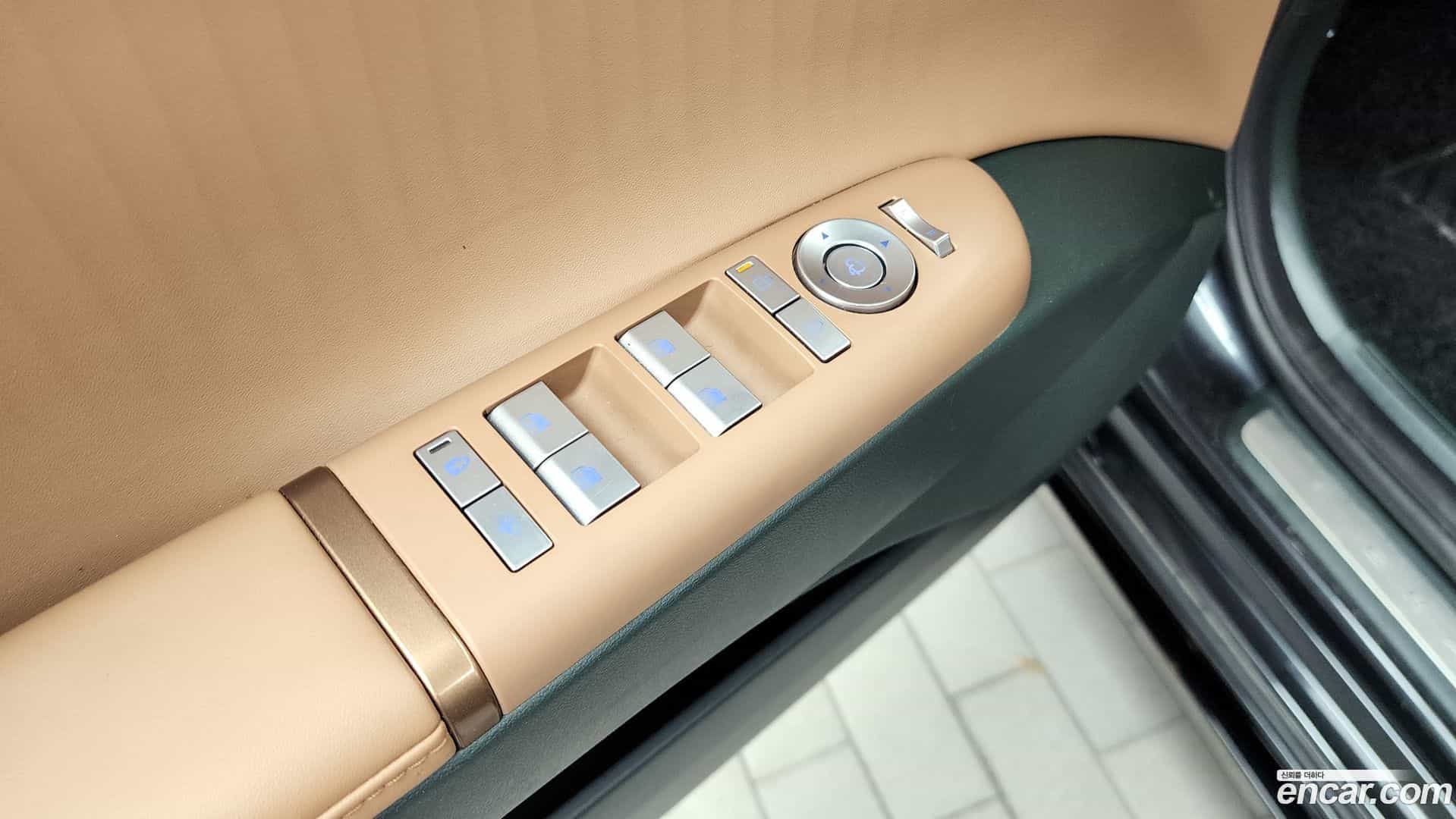 Grandeur Hyundai 2024.4-OPTION-043