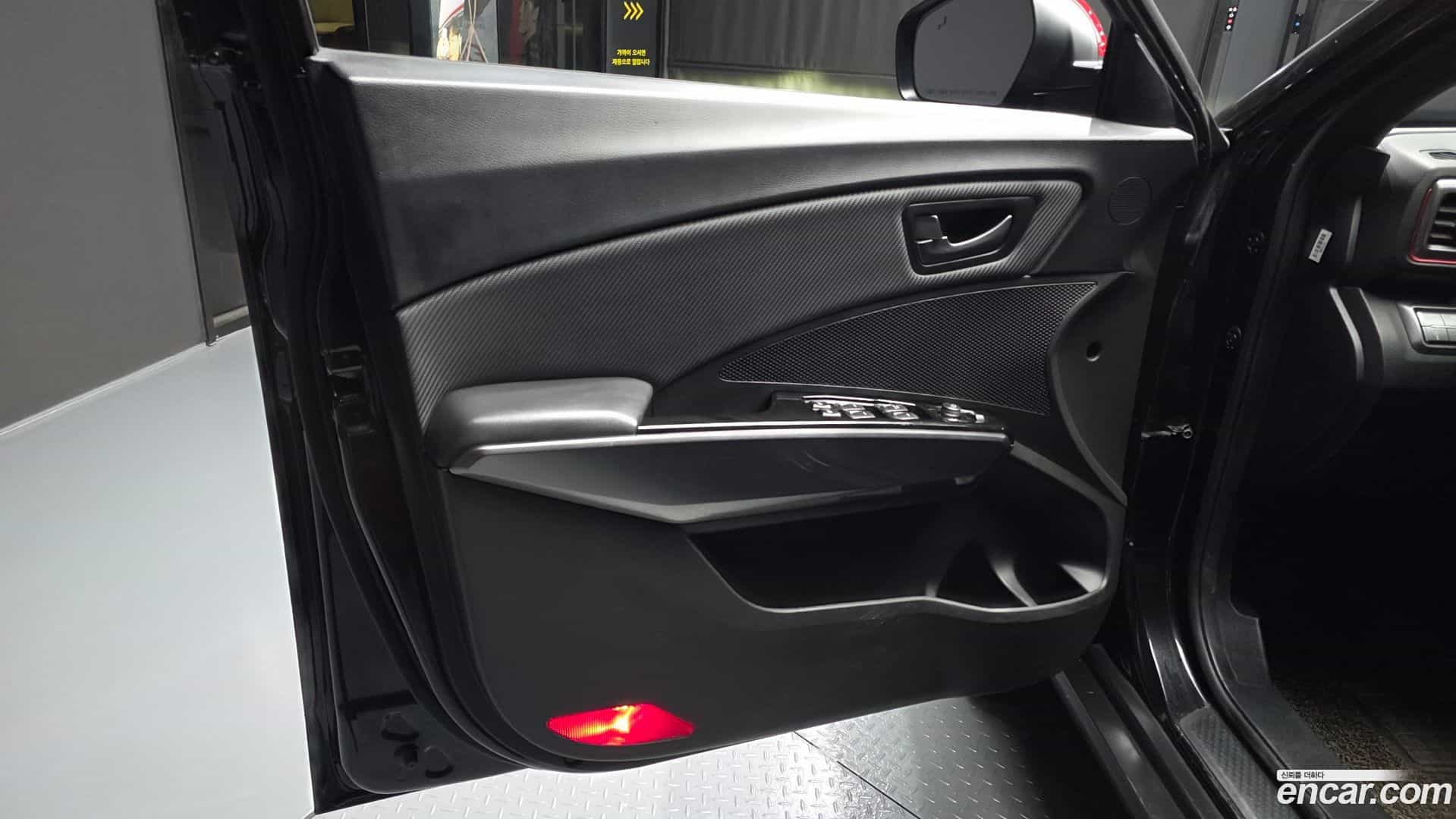 TIBOLI KG Mobility 2021.9-INNER-034