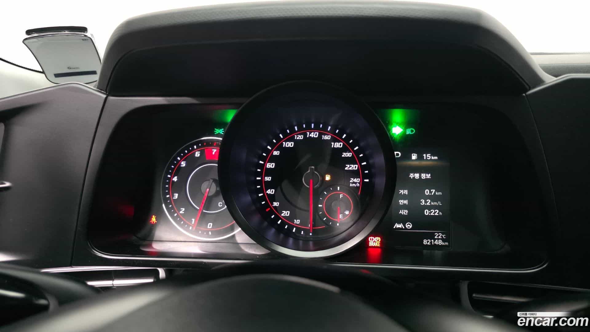 AVANTE Hyundai 2022.3-INNER-008