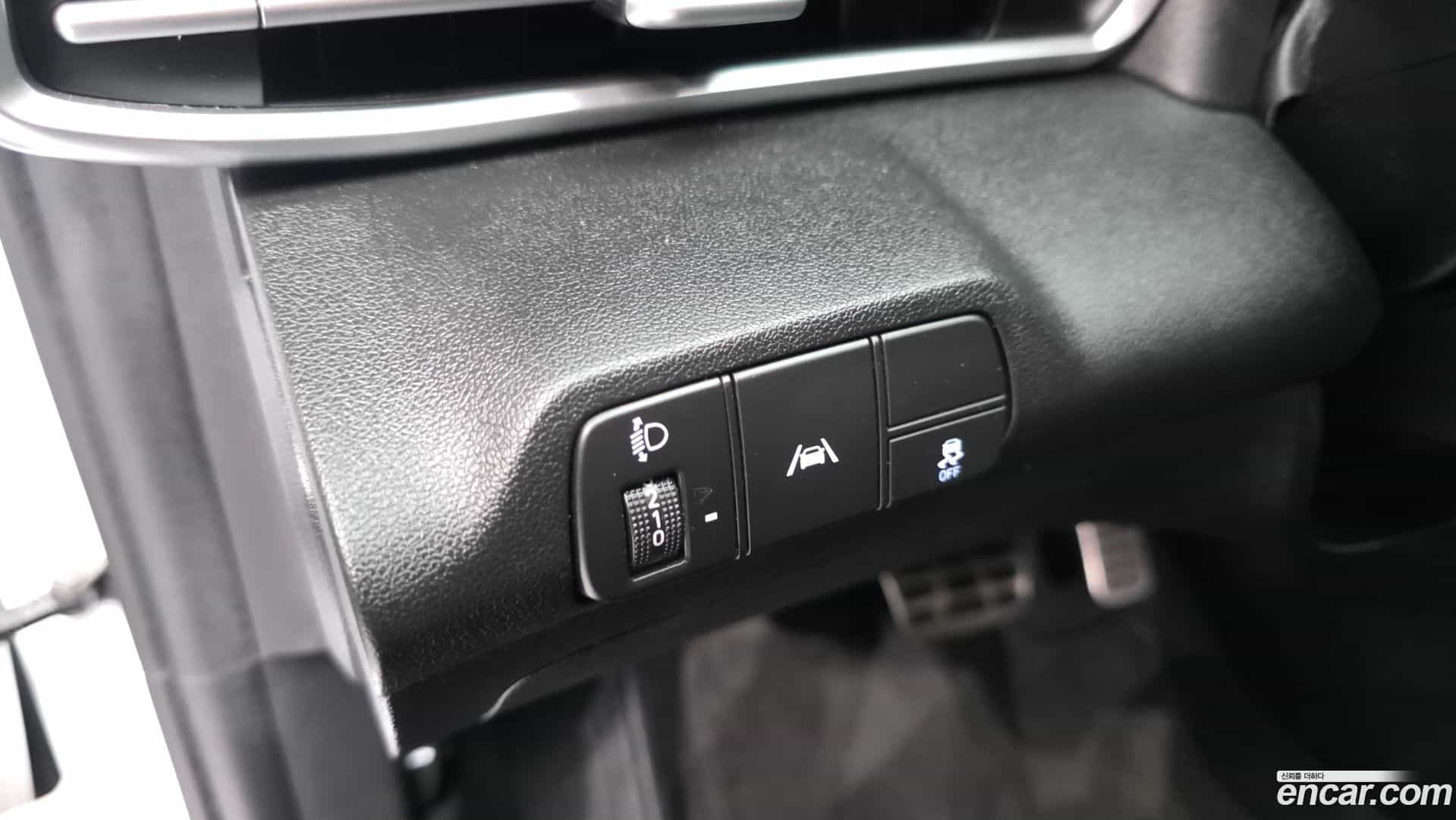 AVANTE Hyundai 2022.3-OPTION-022