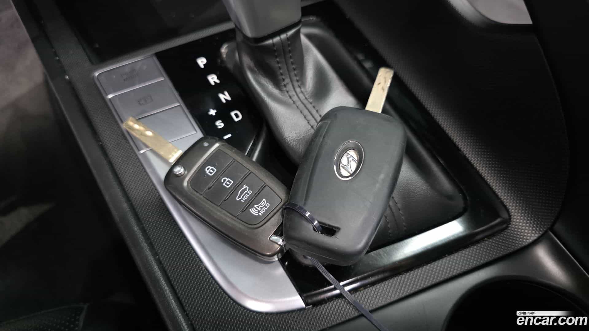 AVANTE Hyundai 2022.3-OPTION-042