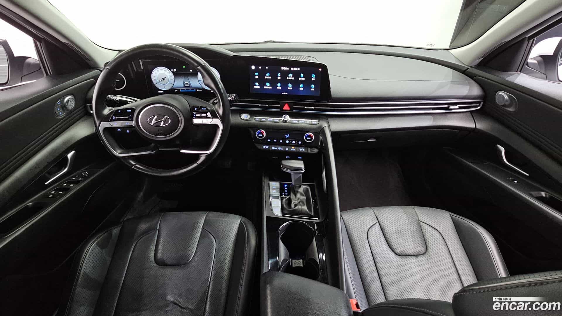 AVANTE Hyundai 2020.3-INNER-007