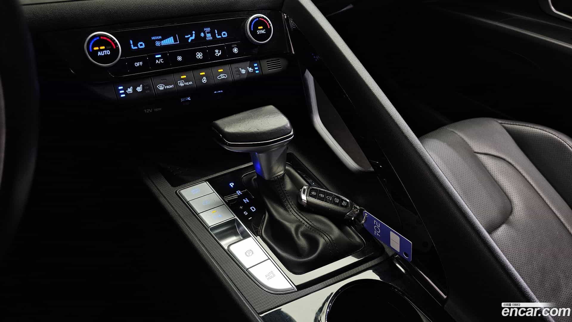 AVANTE Hyundai 2020.3-INNER-009