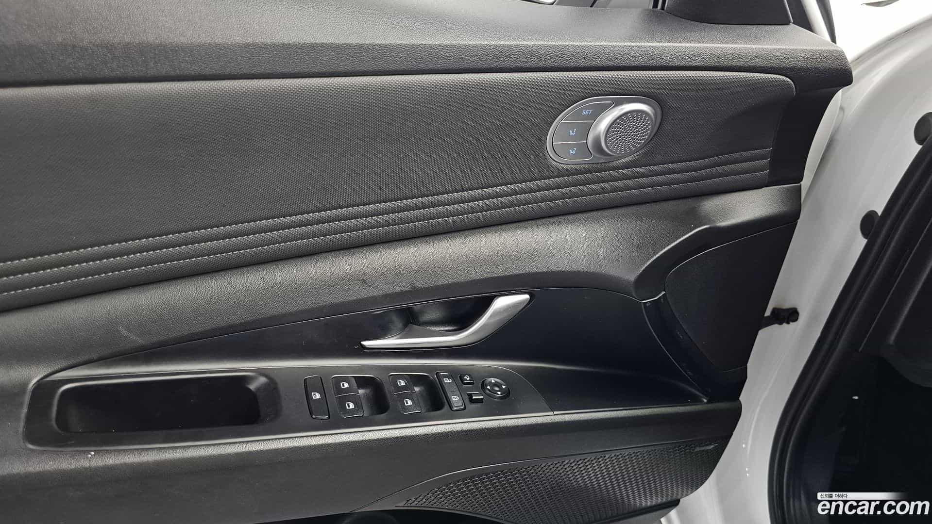 AVANTE Hyundai 2020.3-OPTION-021