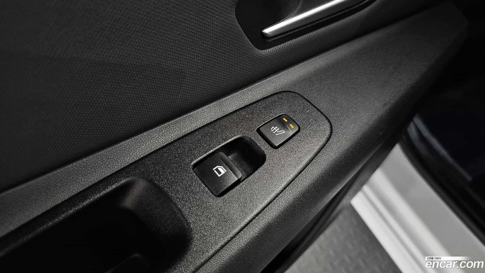 AVANTE Hyundai 2020.3-OPTION-023